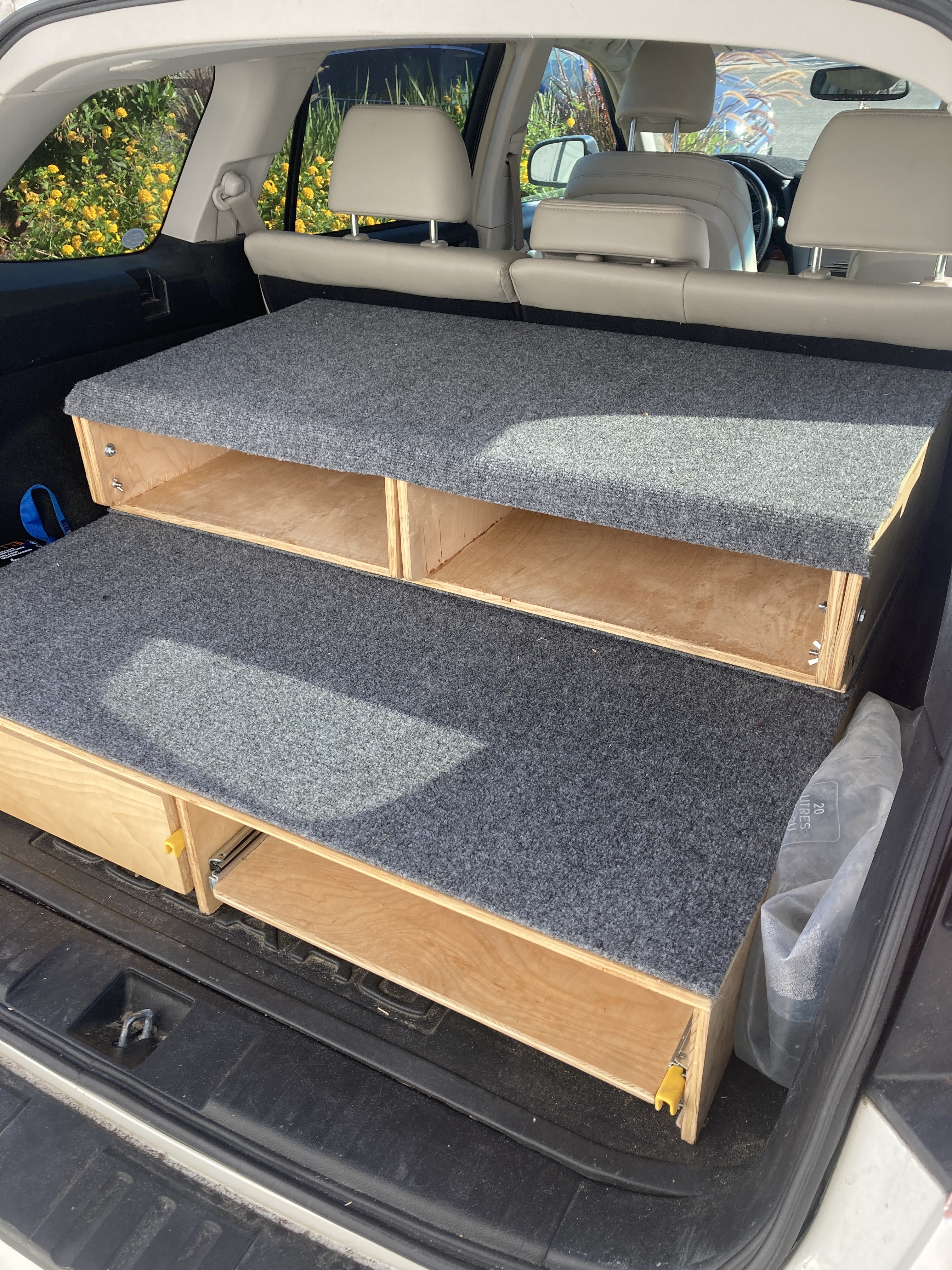SUV Camp Platform